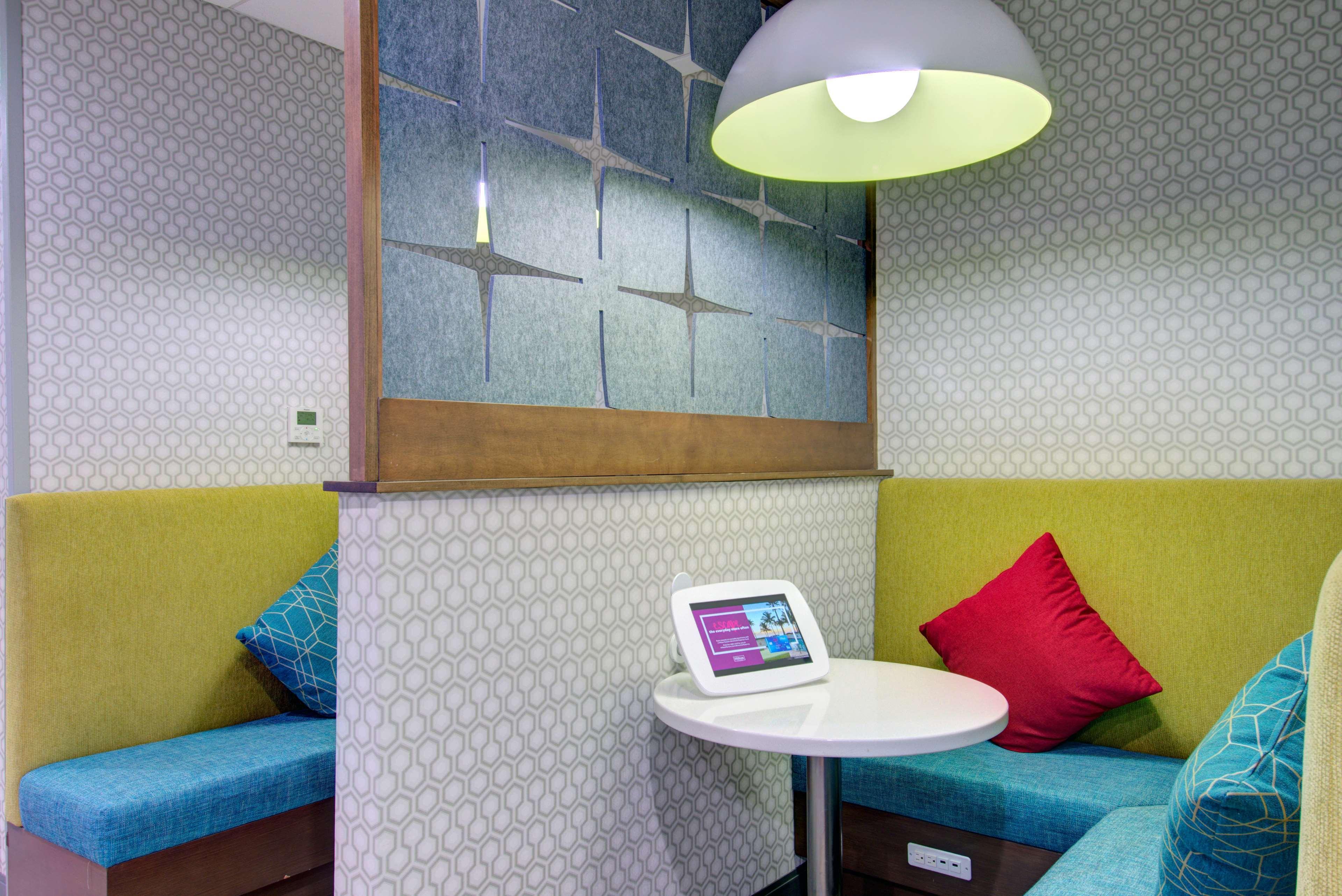 Hampton Inn & Suites Portland West Esterno foto